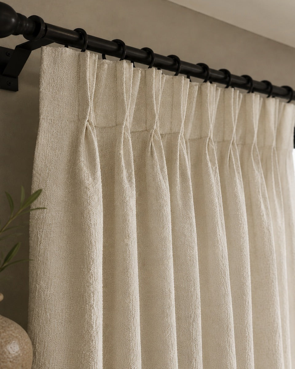 Como Drapes